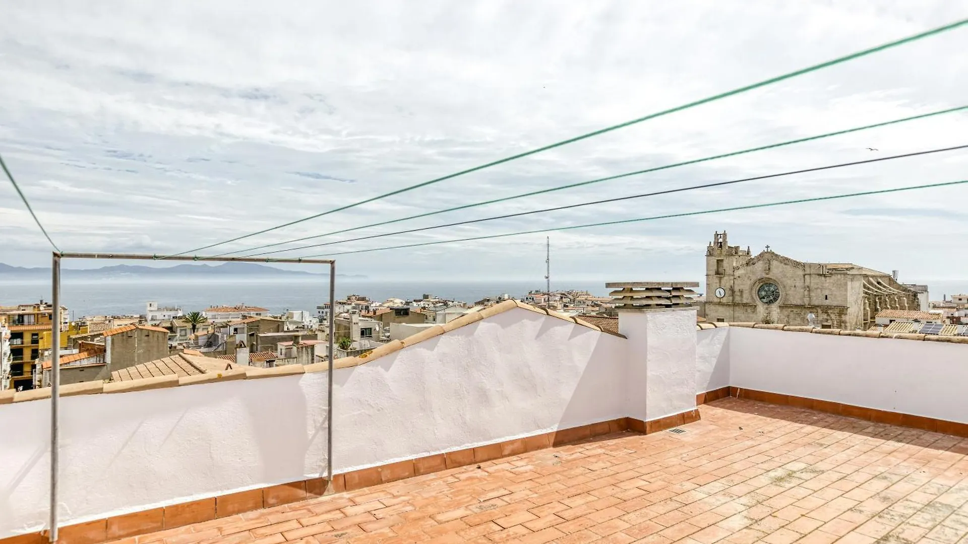 Apto San Antonio Piso 3 L' Escala 0*,  スペイン